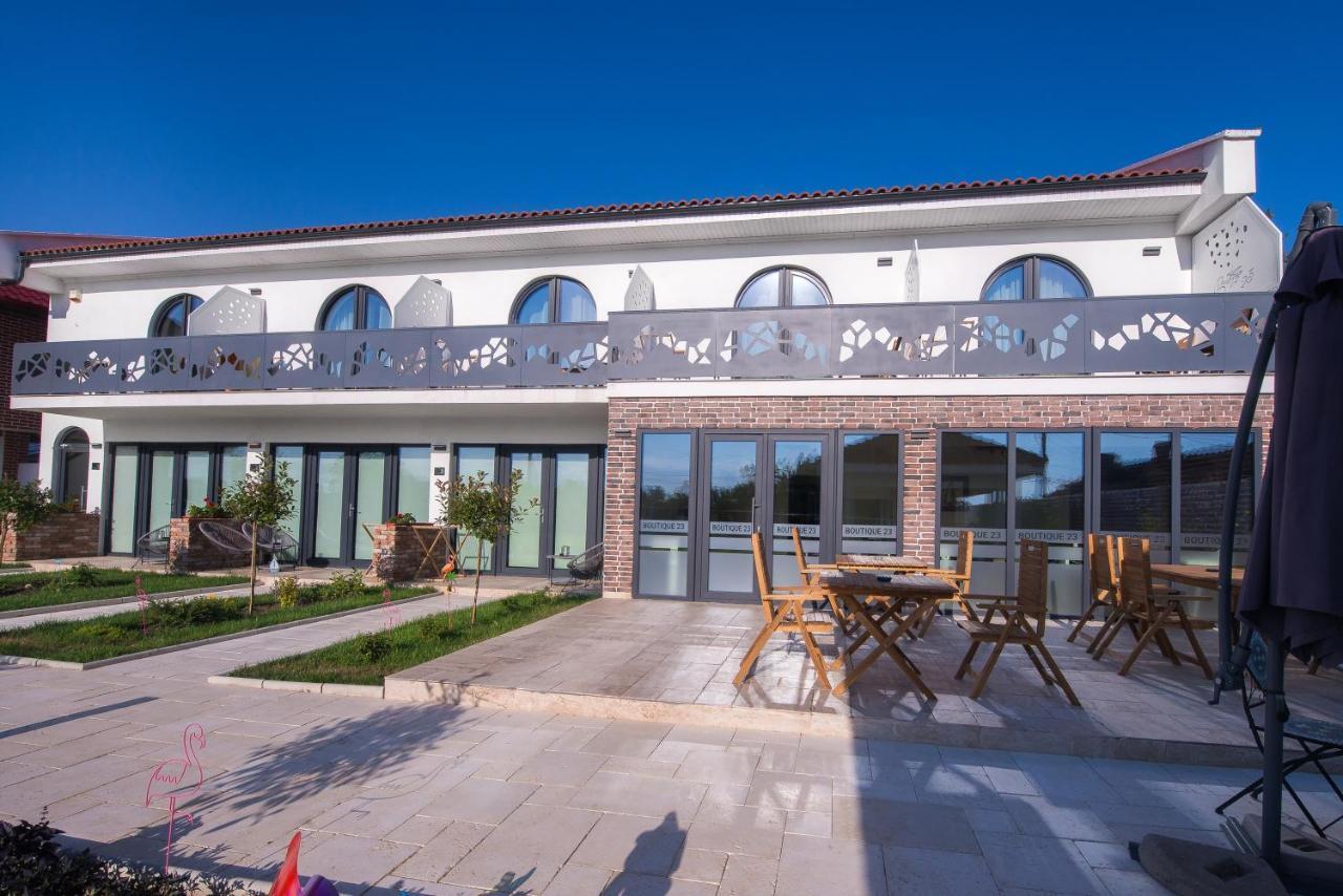 Hotel Boutique 23 Douăzeci şi Trei August Exterior foto